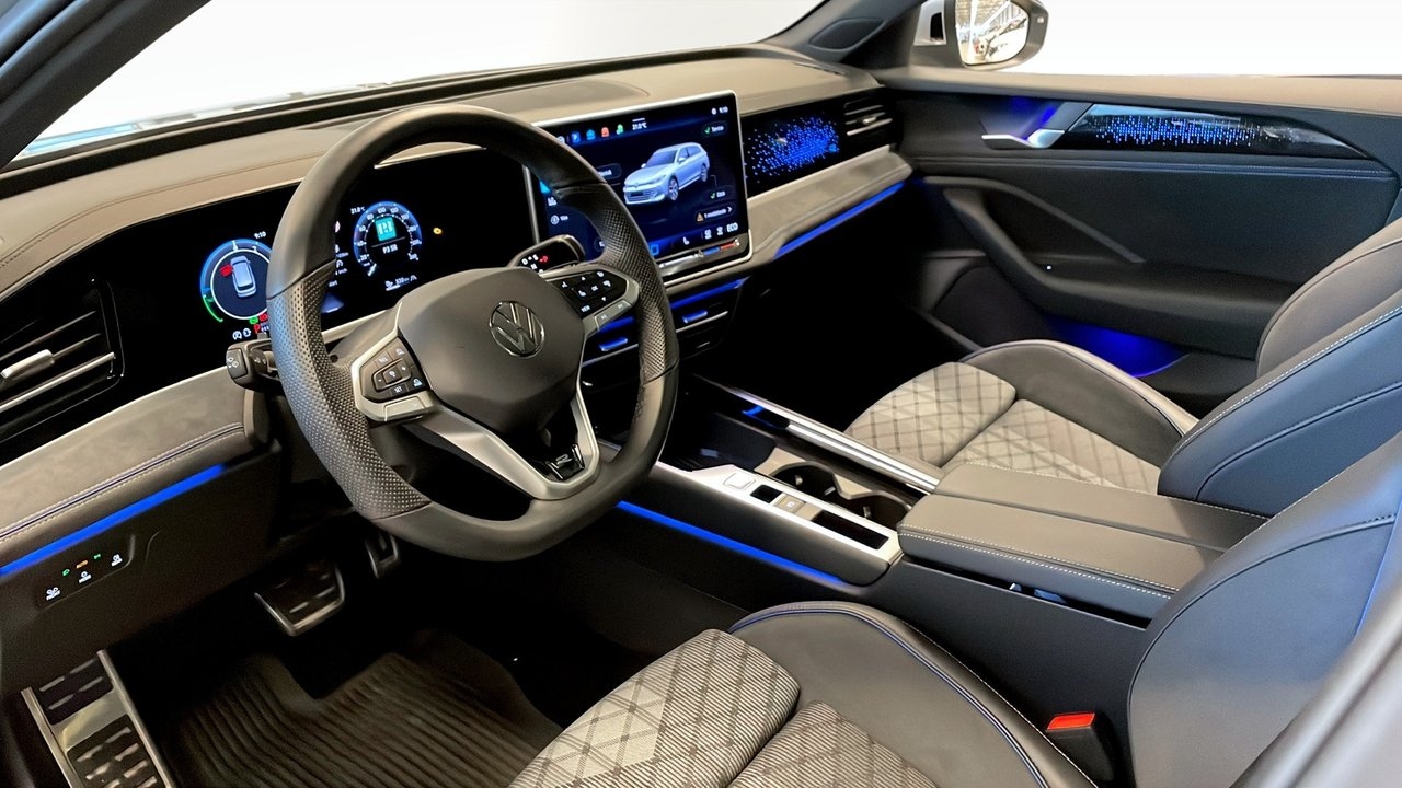 Volkswagen Passat 2026, bild 7/10