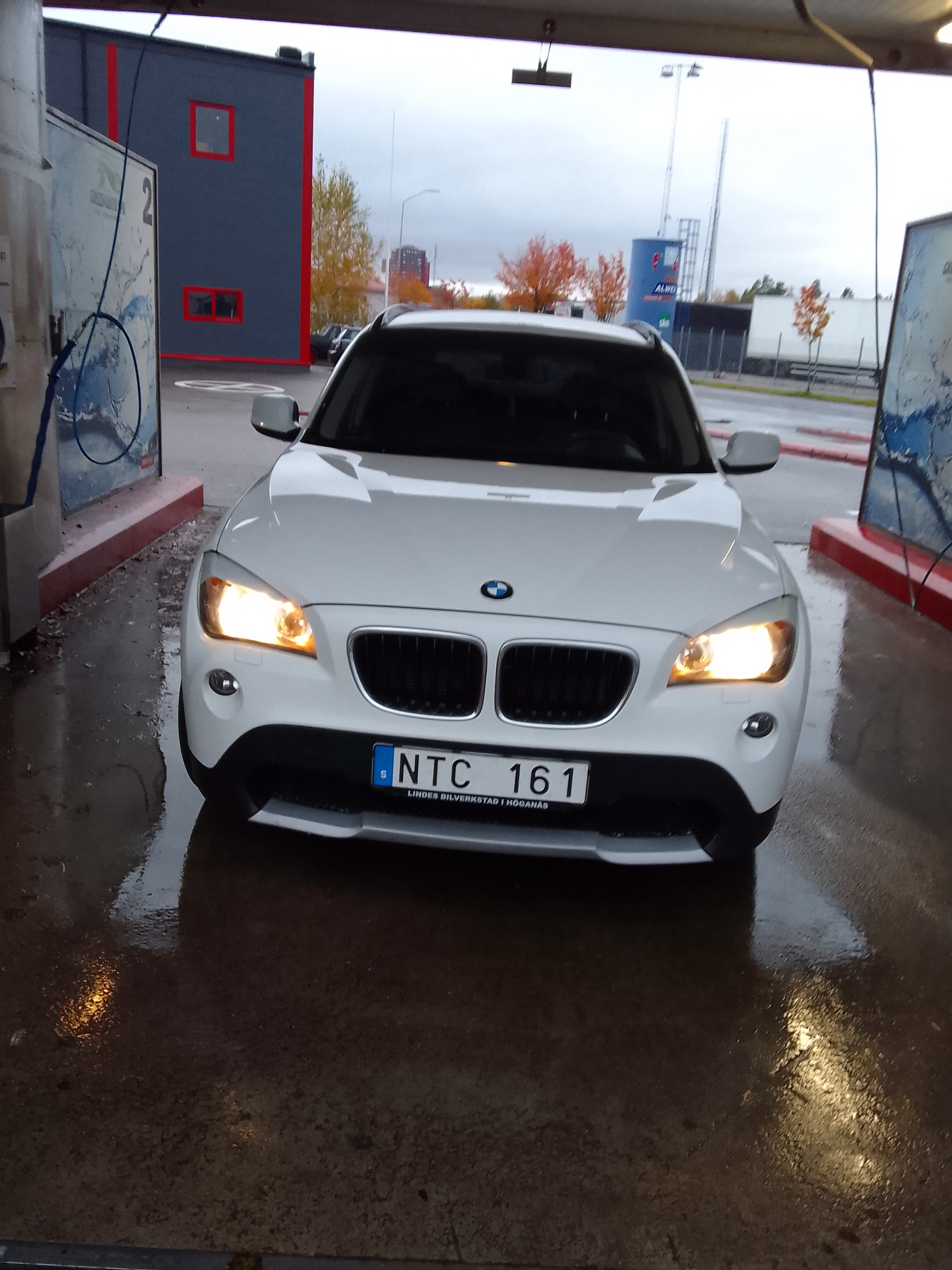 BMW X1 sDrive18d Manuell 2011, bild 6/6
