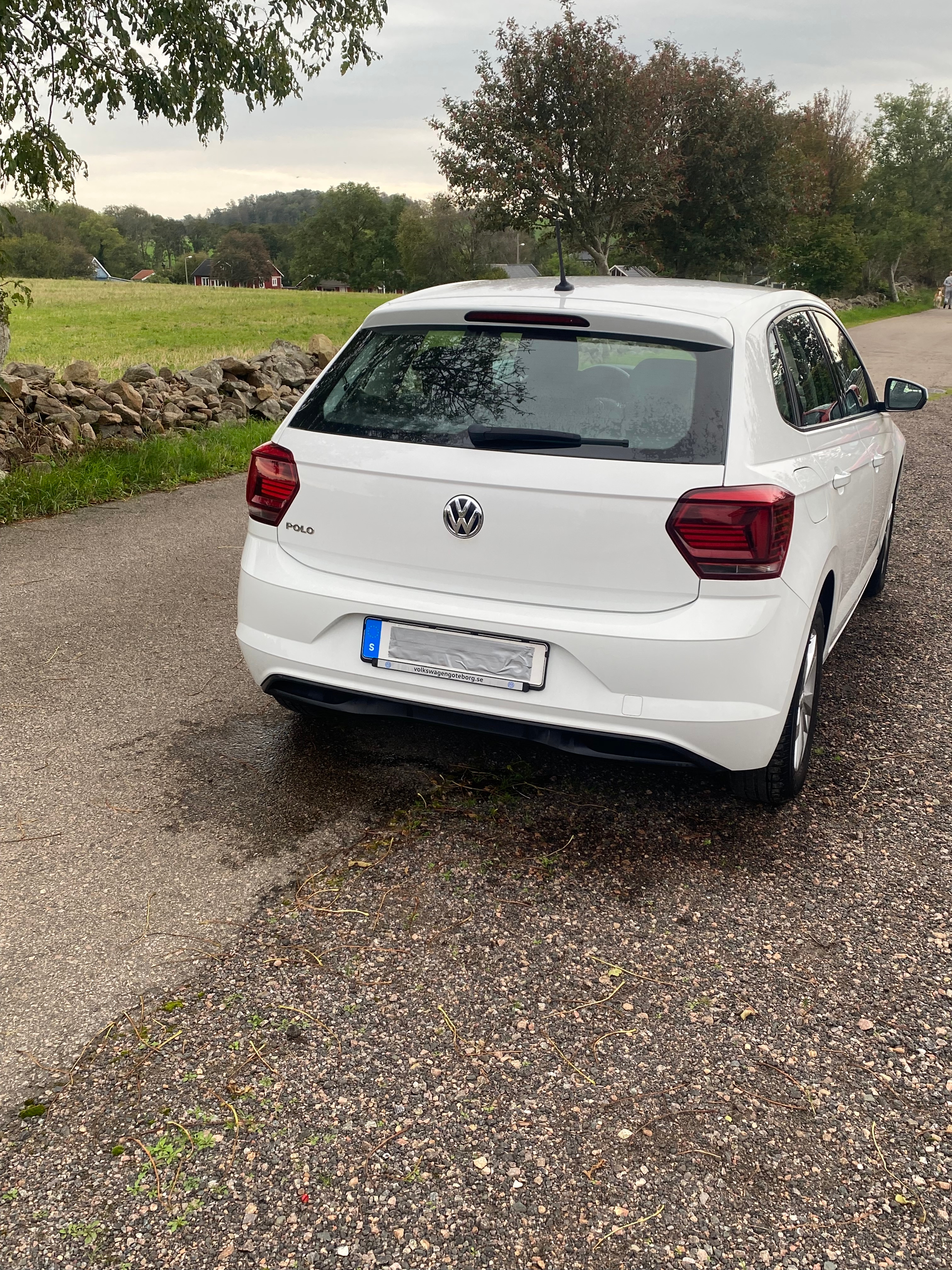 Volkswagen Polo 1.0 TSI Manuell 2018, bild 4/6