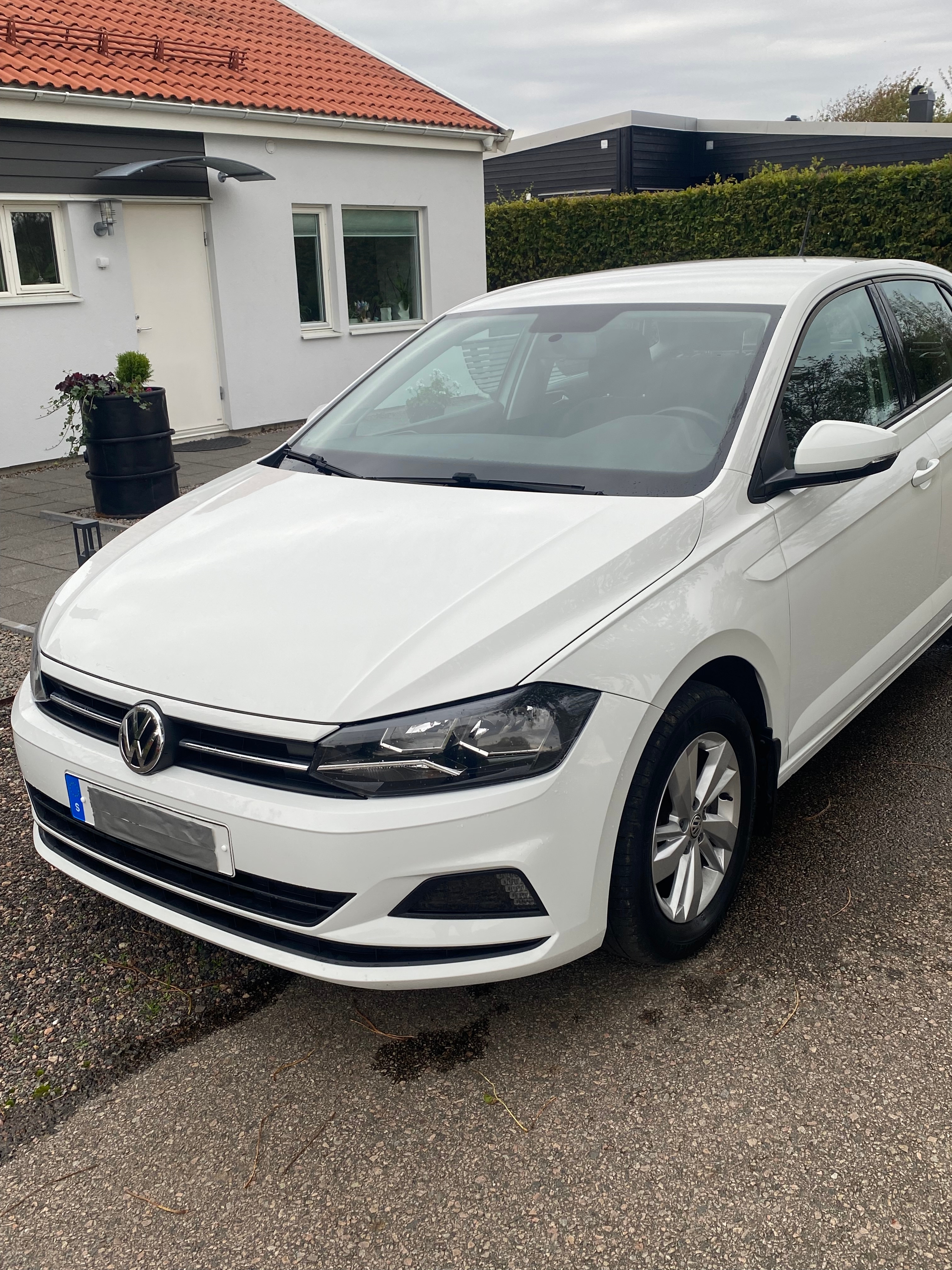 Volkswagen Polo 1.0 TSI Manuell 2018, bild 2/6