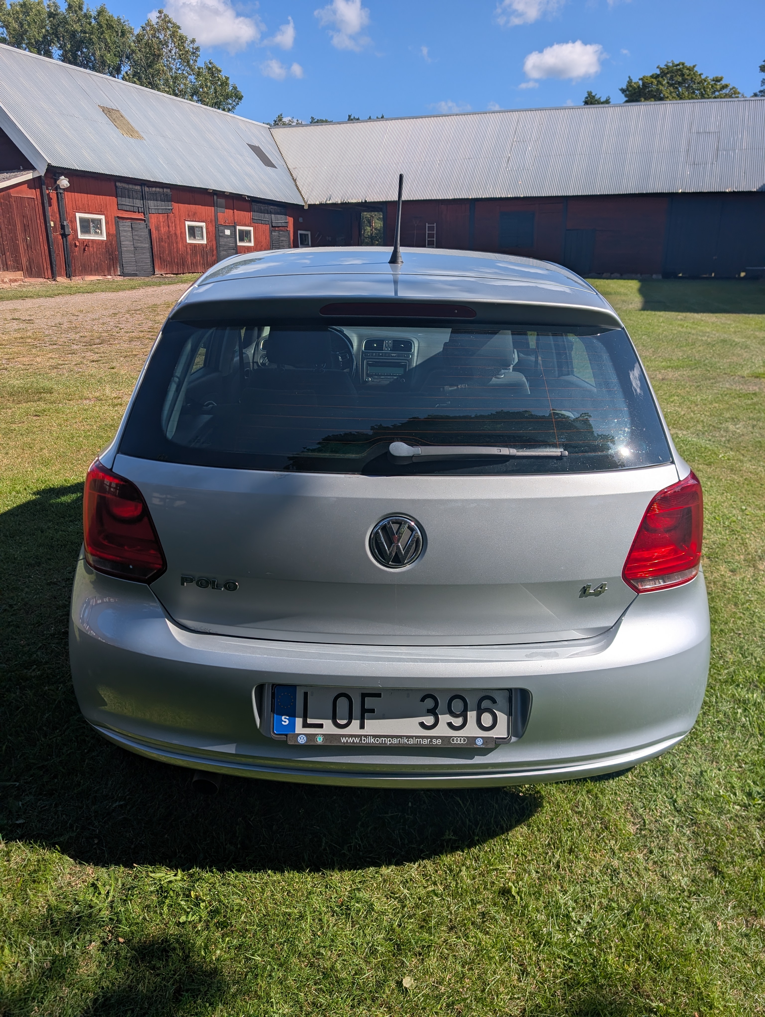 Volkswagen Polo 5-dörrar 1.4 MPI Manuell 2011, bild 3/8