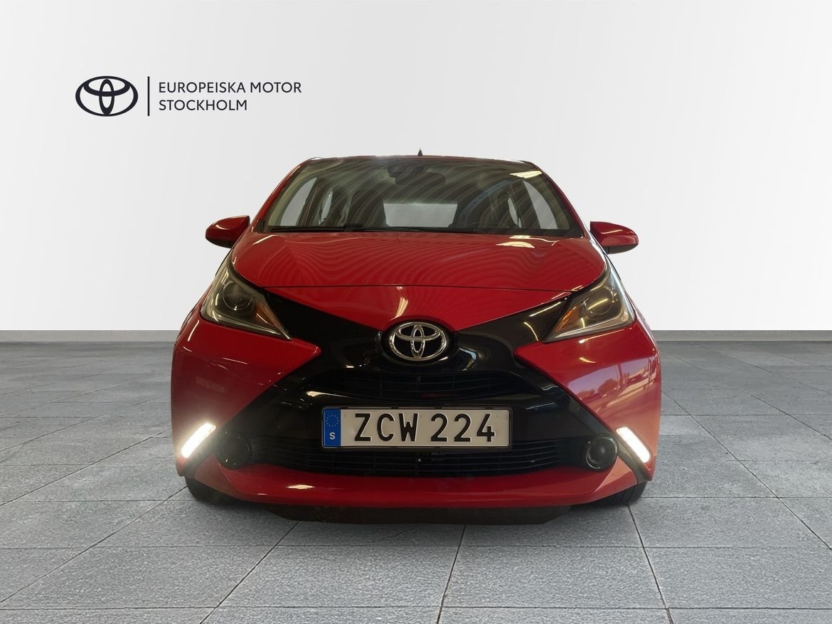 Toyota Aygo 1,0 5D X-PLAY 2018, bild 5/12