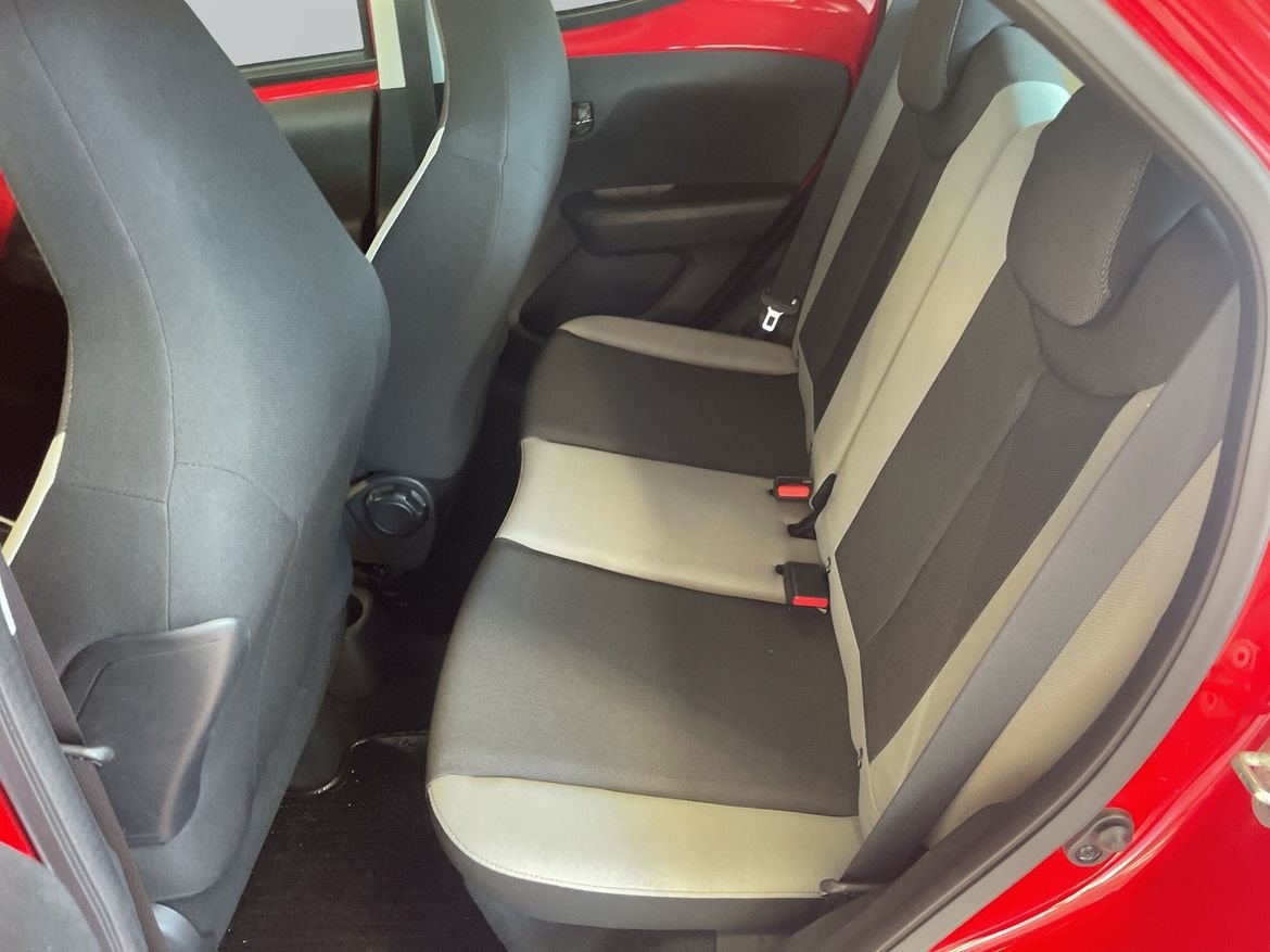 Toyota Aygo 1,0 5D X-PLAY 2018, bild 7/12