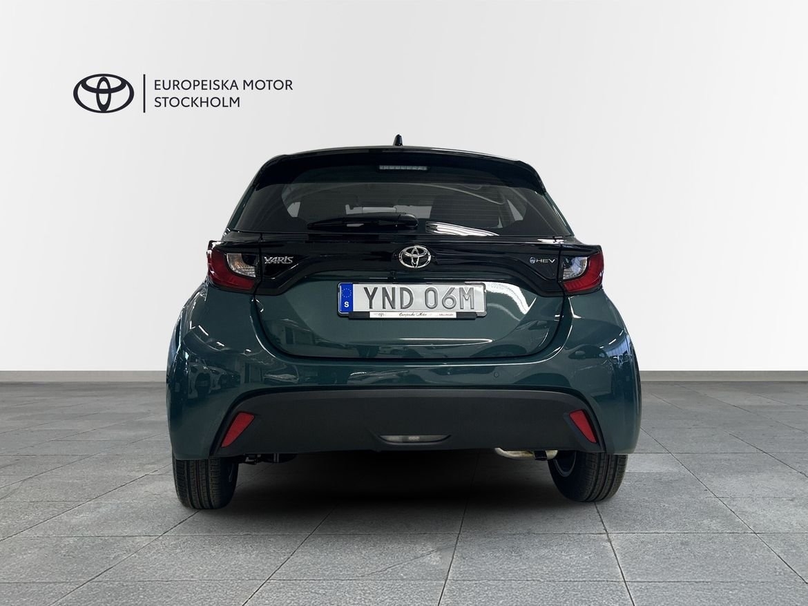 Toyota Yaris 1,5 HSD 2026, bild 4/16
