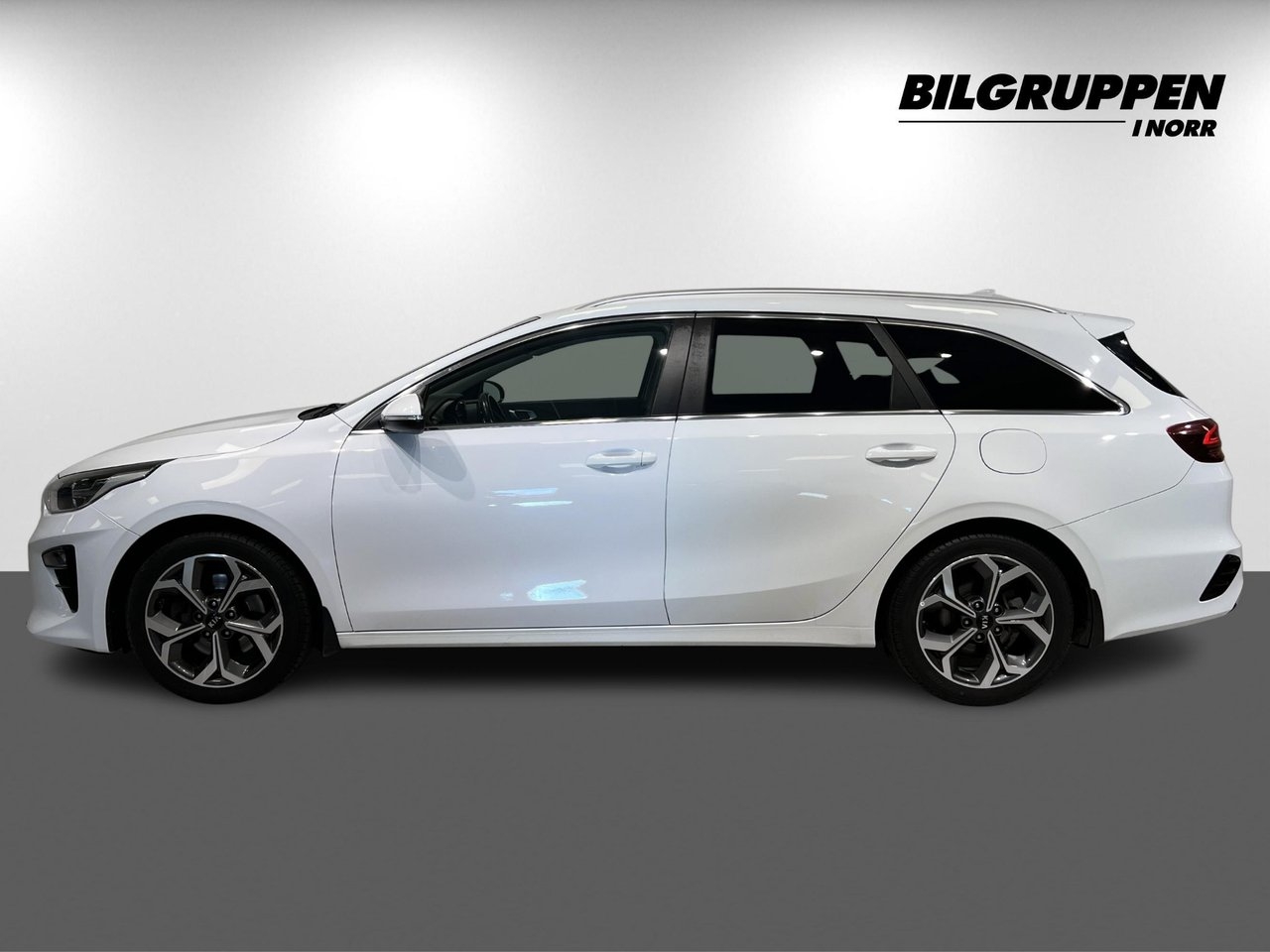 Kia Ceed 2019, kuva 4/10