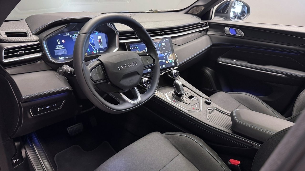 Lynk & Co 01 2023, kuva 6/10