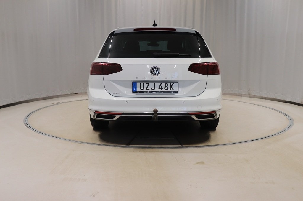 Volkswagen Passat 2020, bild 5/10