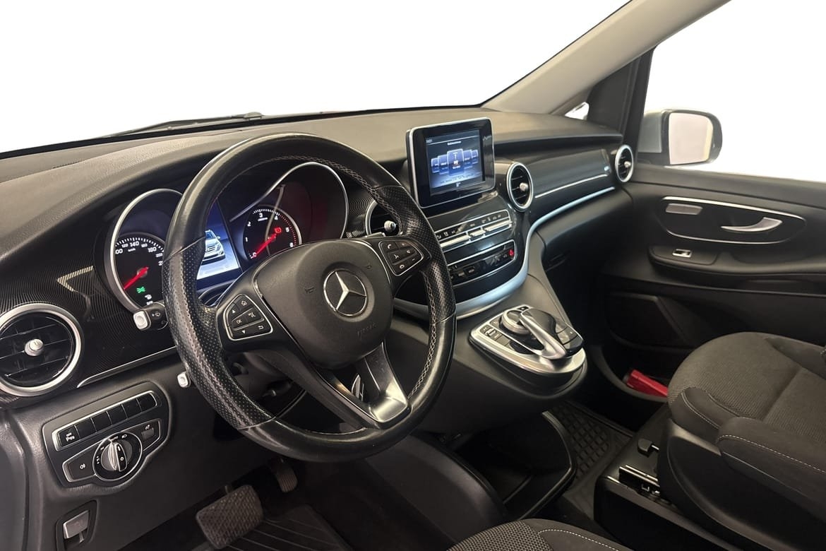Mercedes-Benz V 2016, bild 7/10