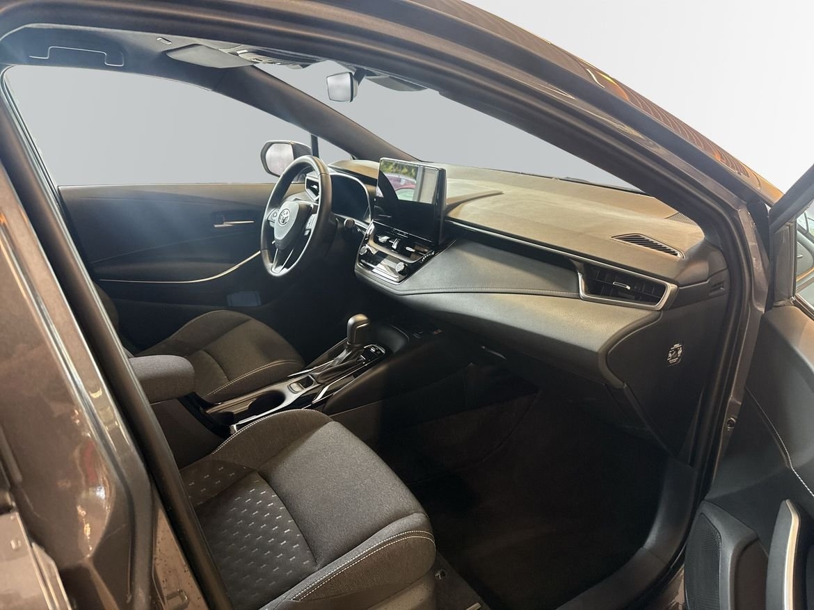 Toyota Corolla 2025, bild 6/10