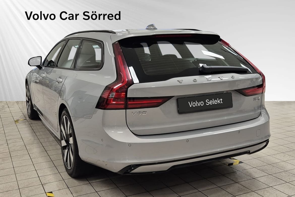 Volvo V90 2026, photo 5/10