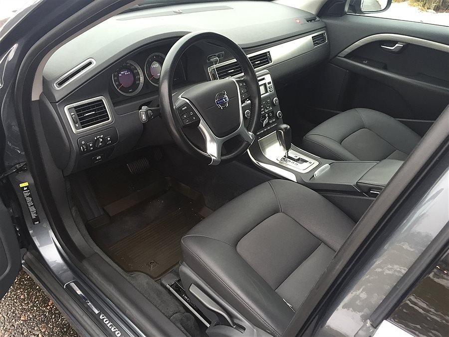 Volvo S80 2.5FT Geartronic 2010, photo 3/4