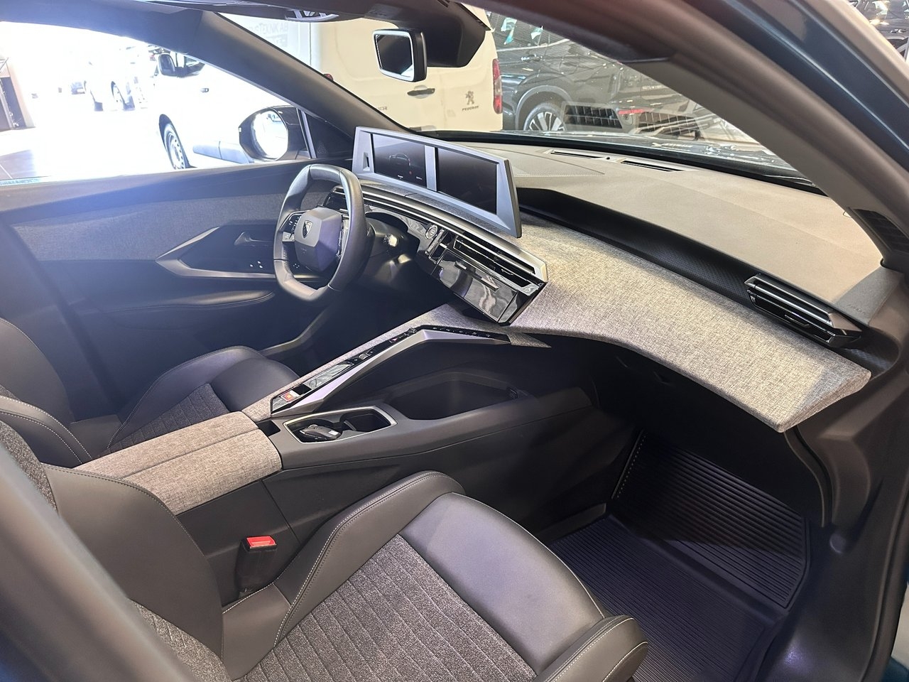 Peugeot 3008 2025, bild 5/9