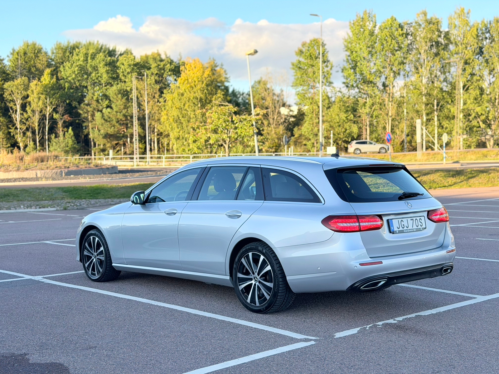 Mercedes-Benz E 300 de 2020, bild 2/10