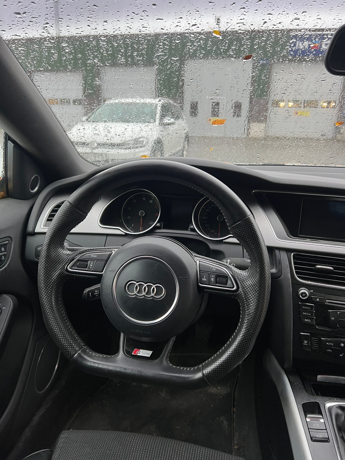 Audi A5 2013, bild 4/4