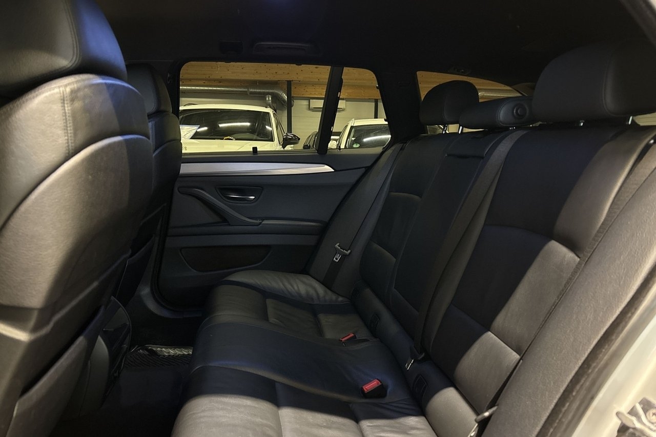 BMW 520 d Touring Steptronic M Sport 2012, bild 7/10
