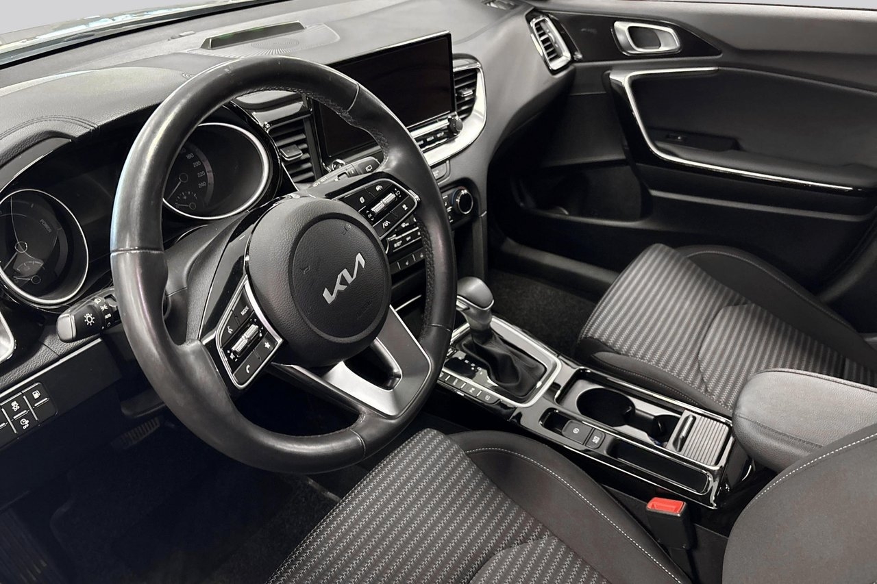 Kia Ceed SW Plug-in Hybrid Action 2024, bild 7/10