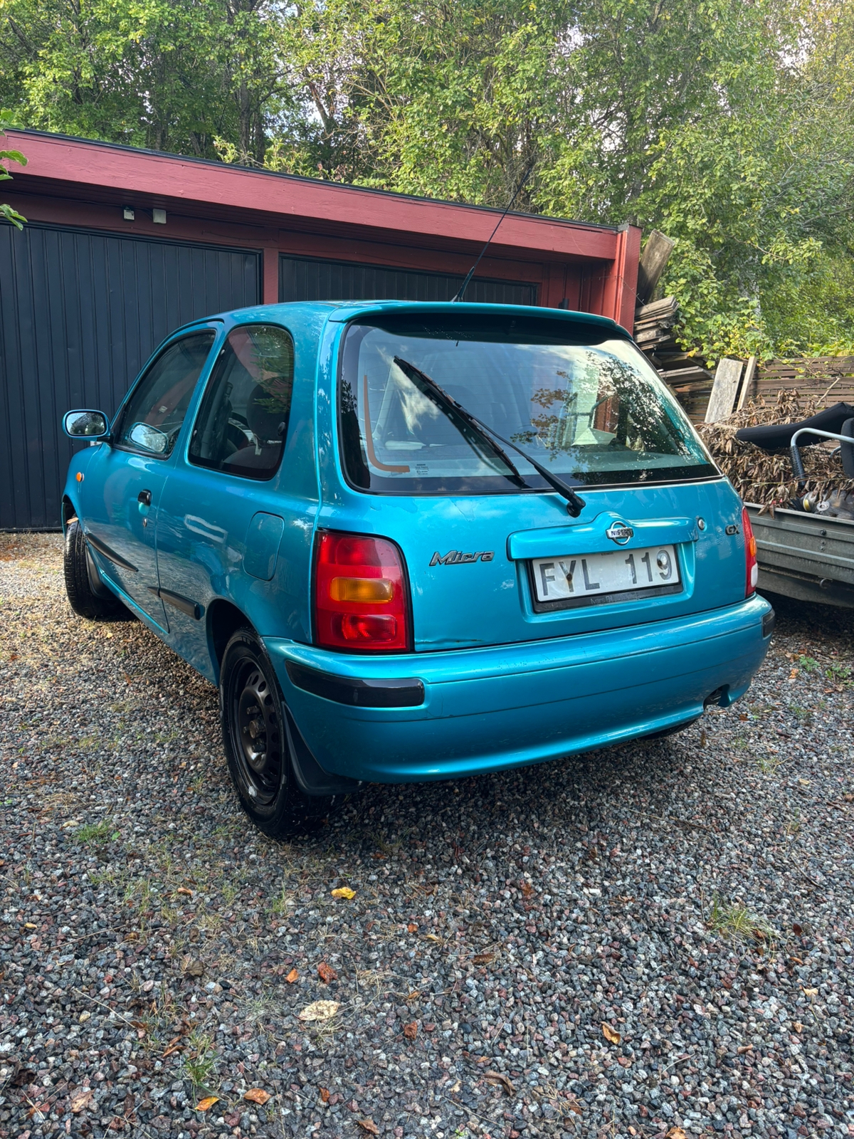 Nissan Micra 3-dörrar 1.3 CVT 1998, bild 2/4