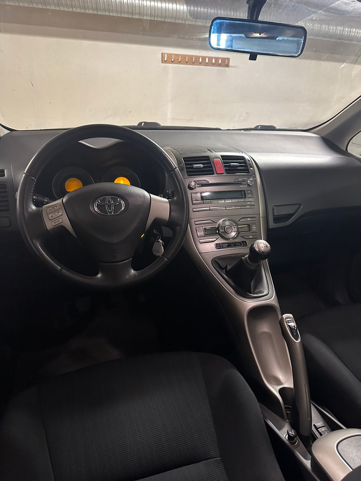 Toyota Auris 2008, kuva 7/7