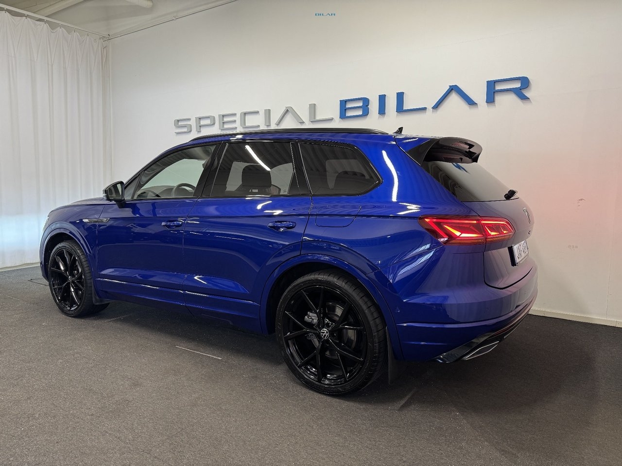 Volkswagen Touareg 2023, bild 3/10