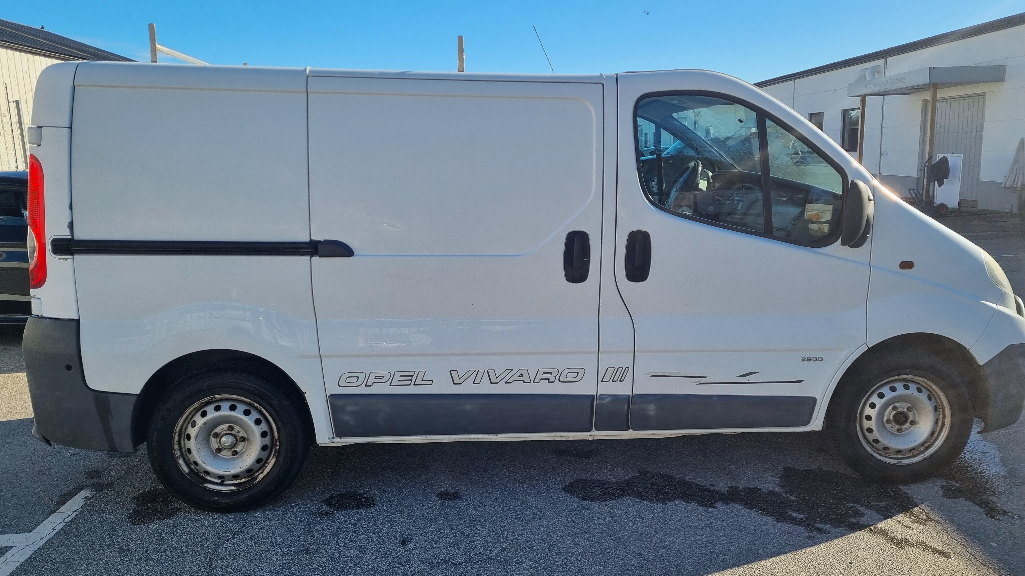 Opel Vivaro 2010, bild 4/7