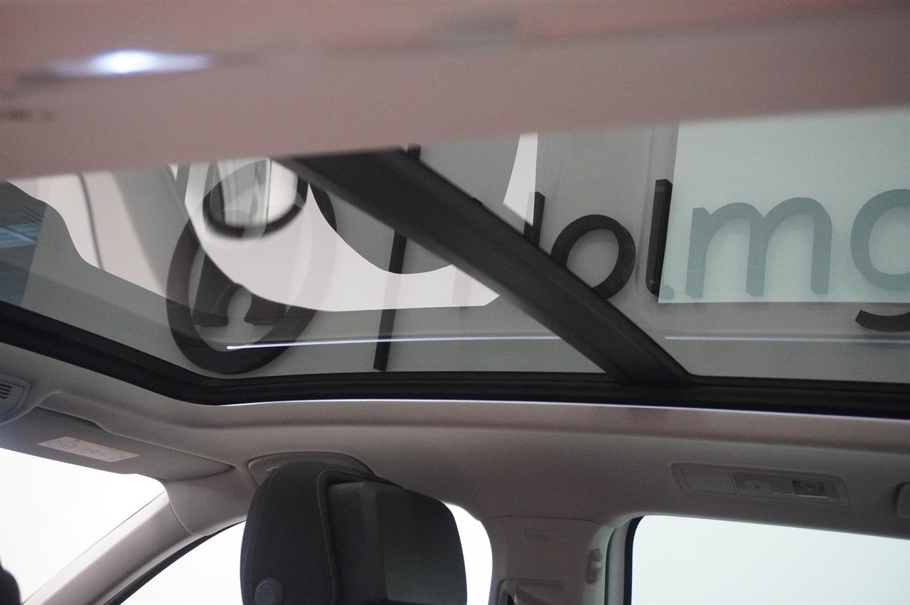 Volkswagen Tiguan 2018, bild 7/10