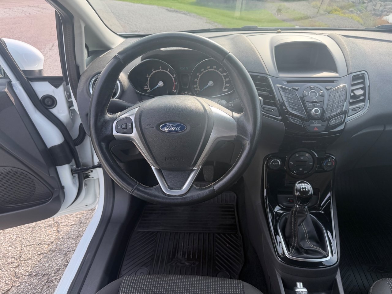 Ford Fiesta 5-dörrar 1.0 Titanium 2016, bild 7/10