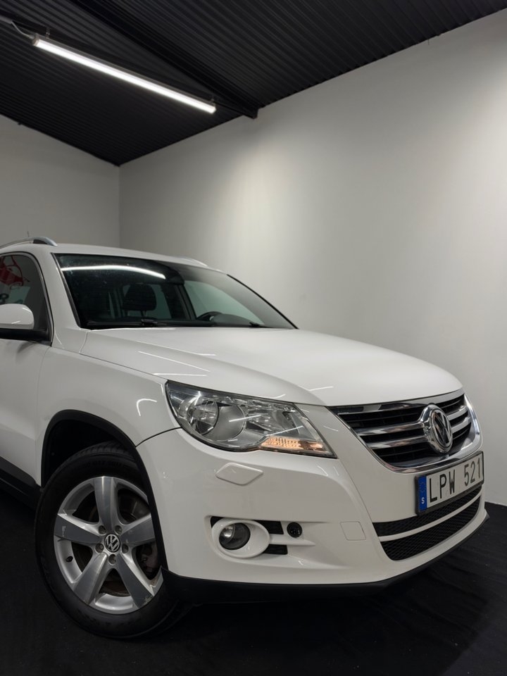 Volkswagen Tiguan 2.0 TDI DPF 4Motion 2011, photo 4/10
