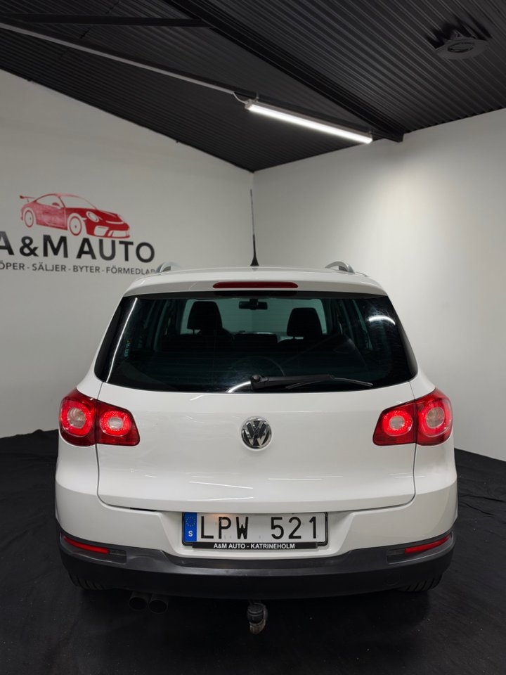 Volkswagen Tiguan 2.0 TDI DPF 4Motion 2011, photo 6/10