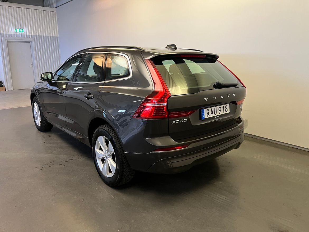Volvo XC60 B5 AWD Bensin Core 2024, bild 6/10