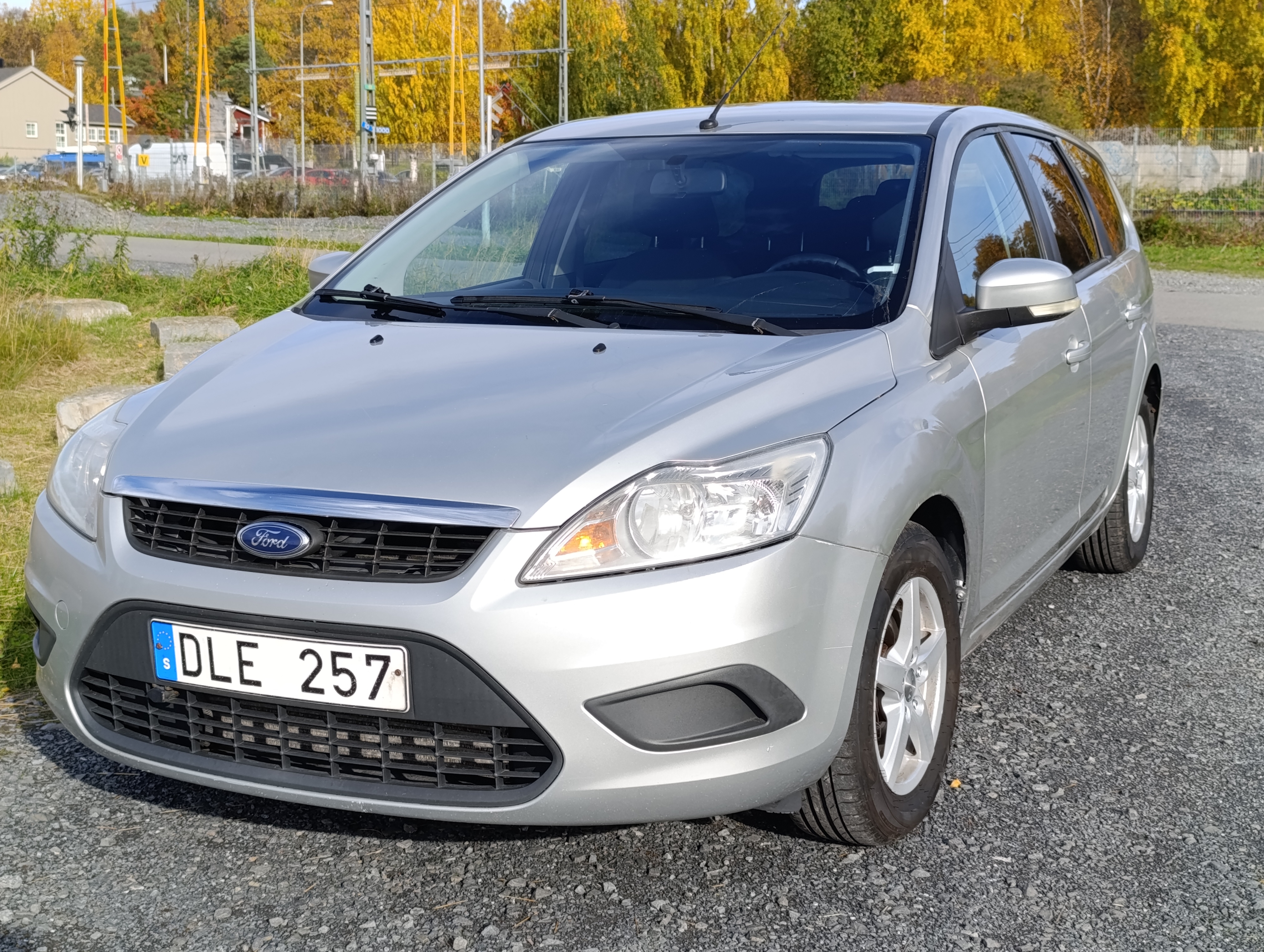Ford Focus Kombi 1.6 TDCi Manuell 2009, bild 7/10