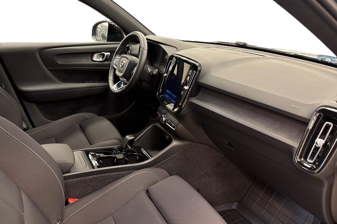 Volvo XC40 Recharge Core Edition 2023, bild 7/10