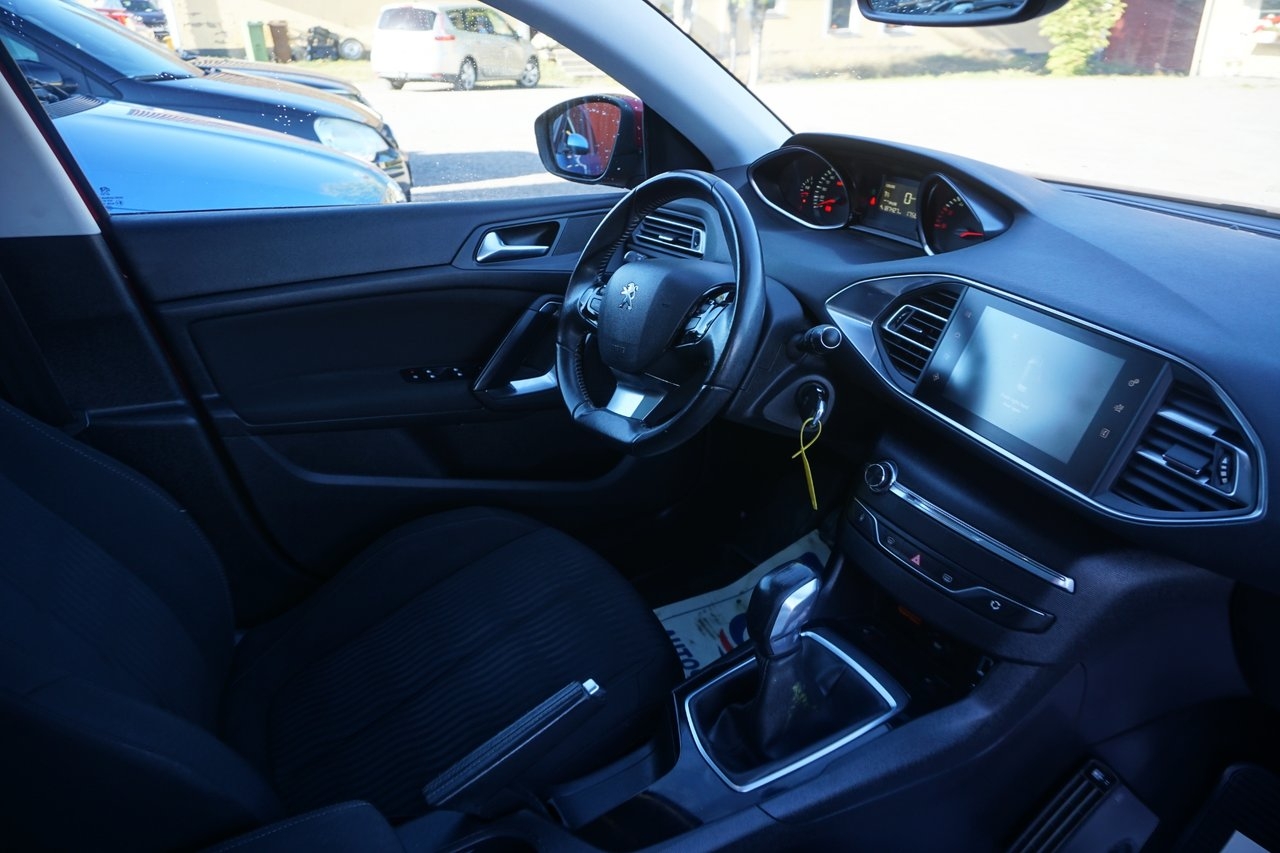 Peugeot 308 1.6 HDi Active M-Värmare 2014, bild 5/6