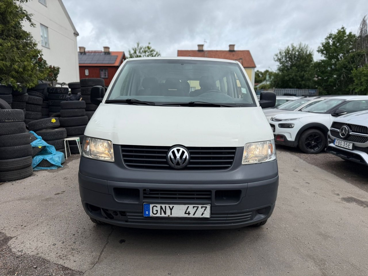 Volkswagen Shuttle