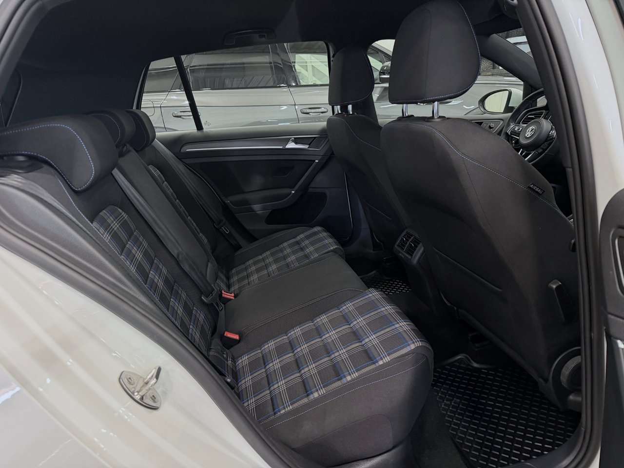 Volkswagen Golf 2020, bild 6/10
