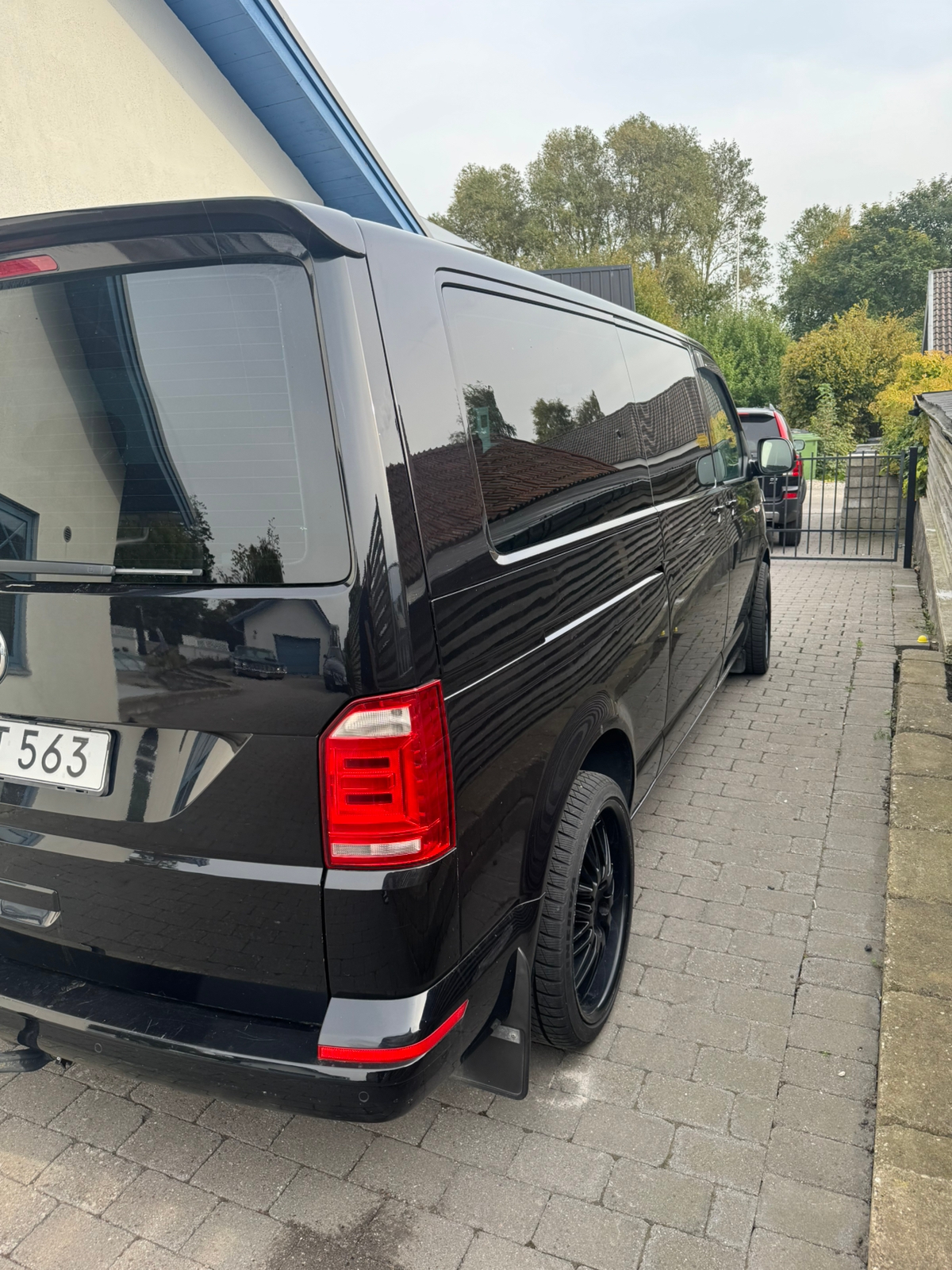 Volkswagen Multivan 2016, bild 5/10