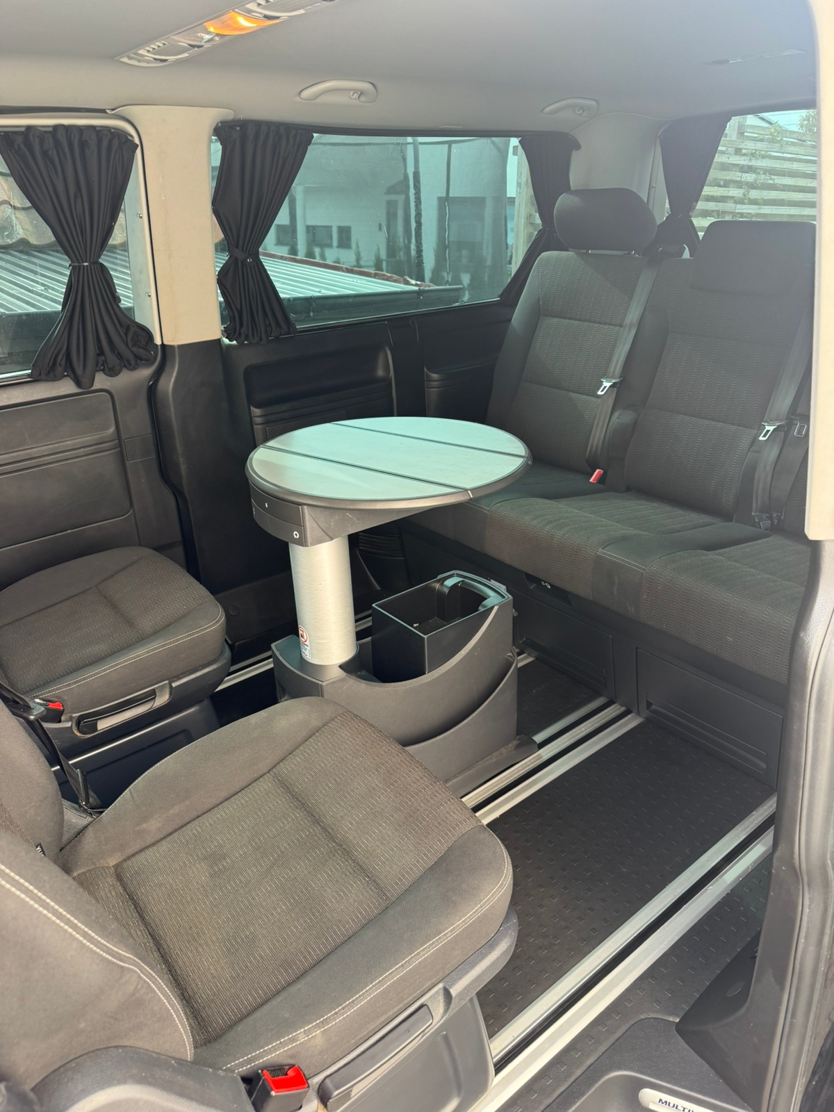 Volkswagen Multivan 2016, bild 7/10