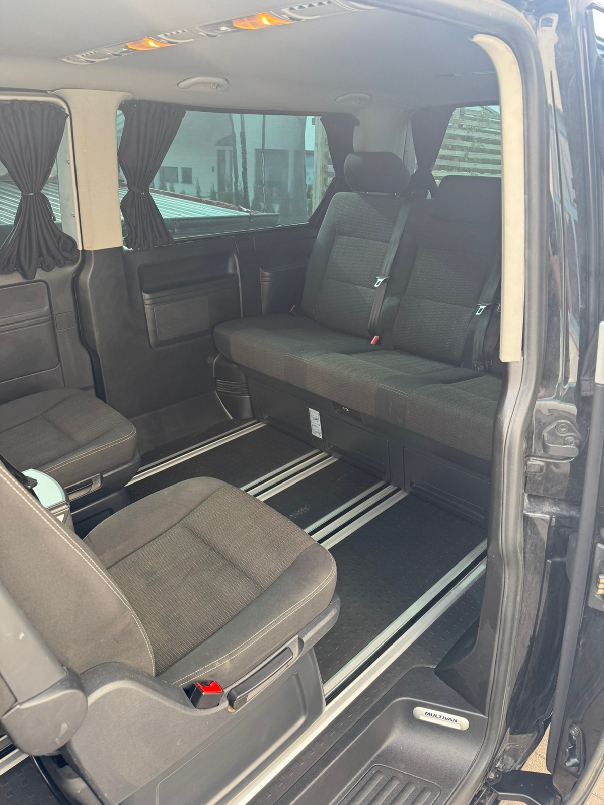 Volkswagen Multivan 2016, bild 6/10