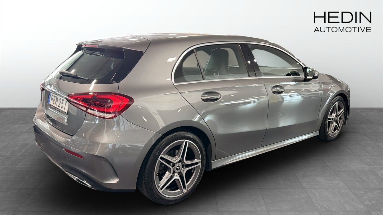 Mercedes-Benz A 180 Automat, AMG Paket 2021, bild 3/9