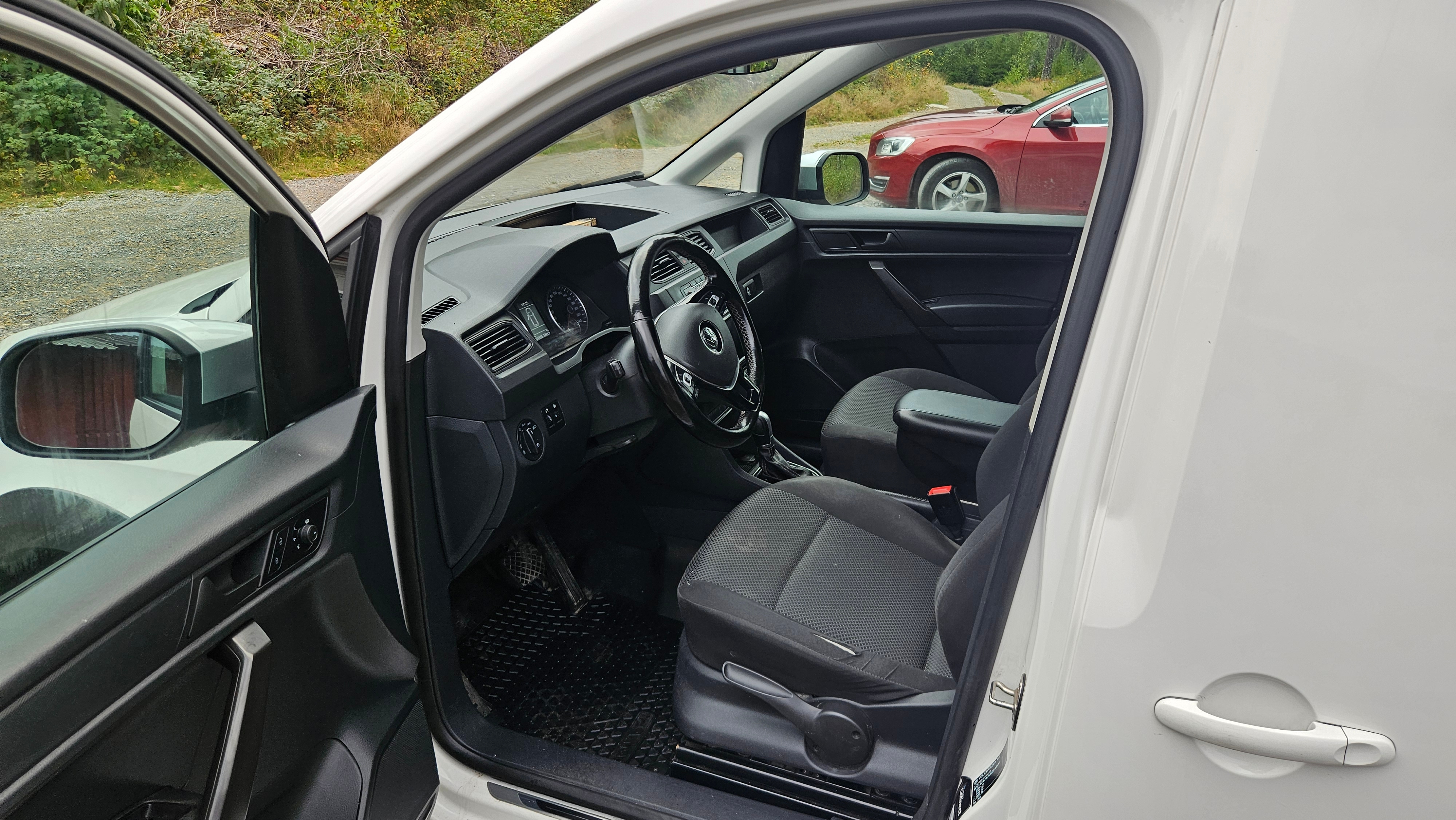 Volkswagen Caddy 2020, bild 5/9
