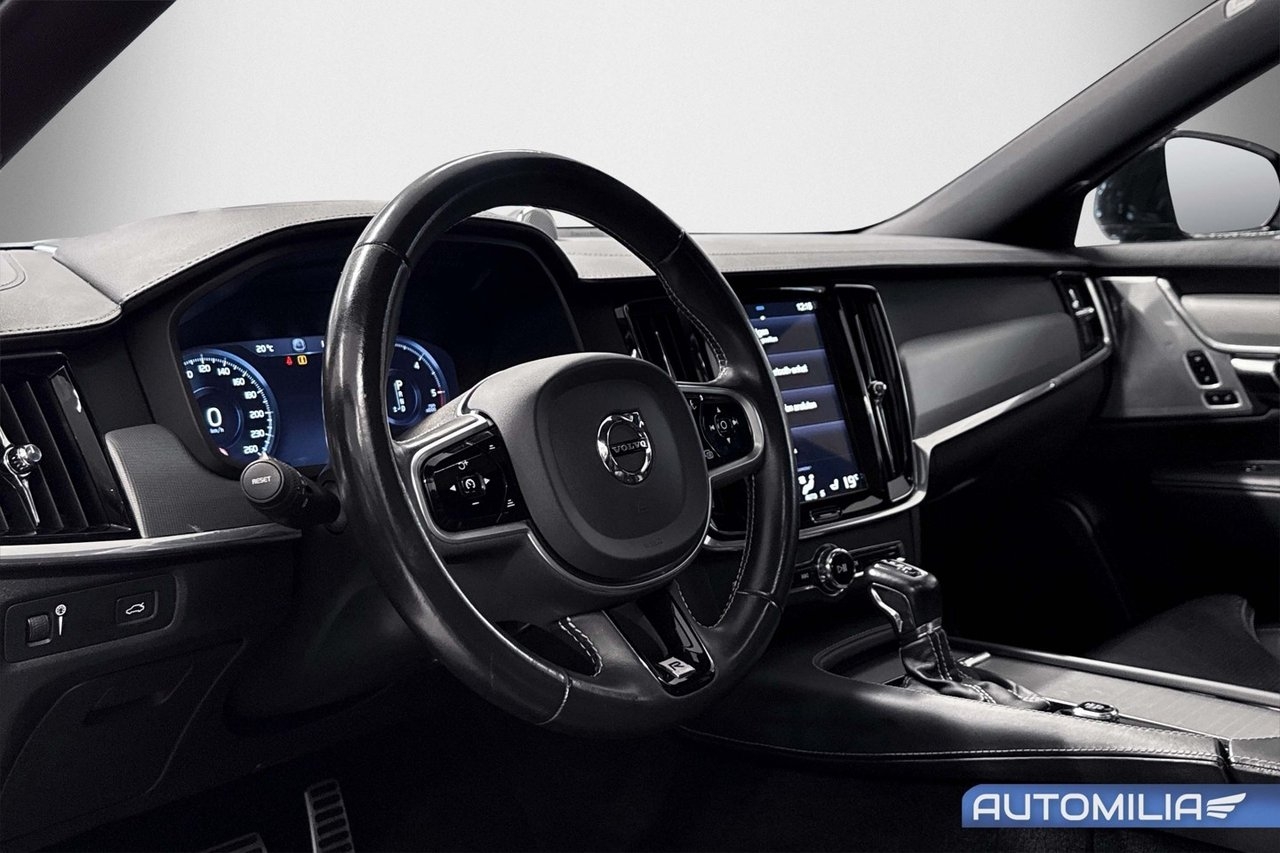 Volvo V90 D4 AWD Geartronic R-Design 2020, bild 7/10