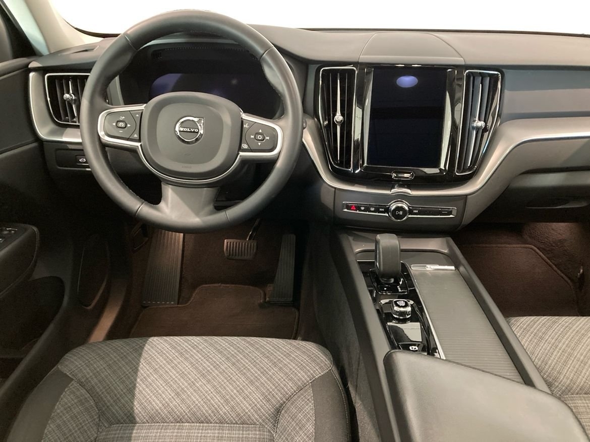 Volvo XC60 Recharge T6 Core Bright 2023, bild 5/10