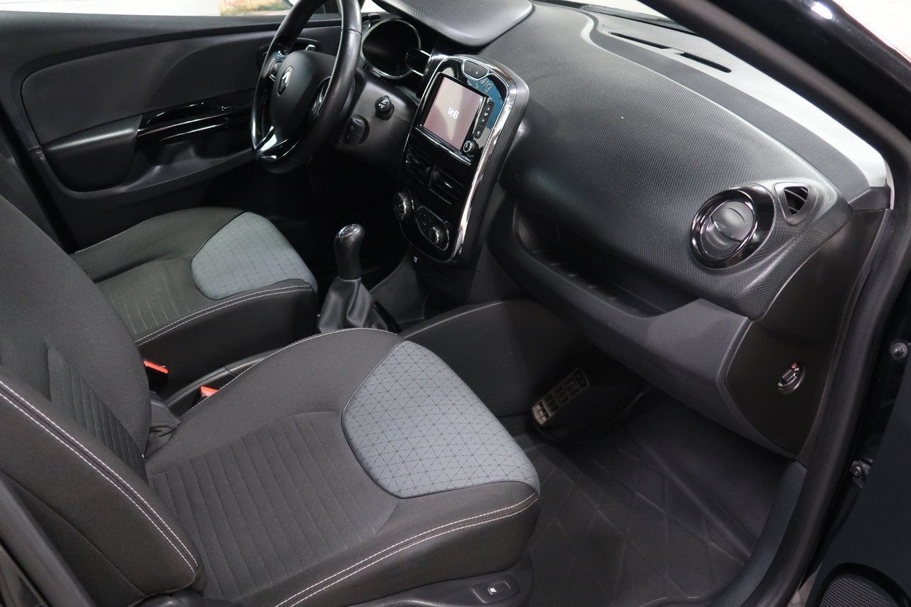 Renault Clio Sport Tourer 0.9 TCe 2013, kuva 5/7