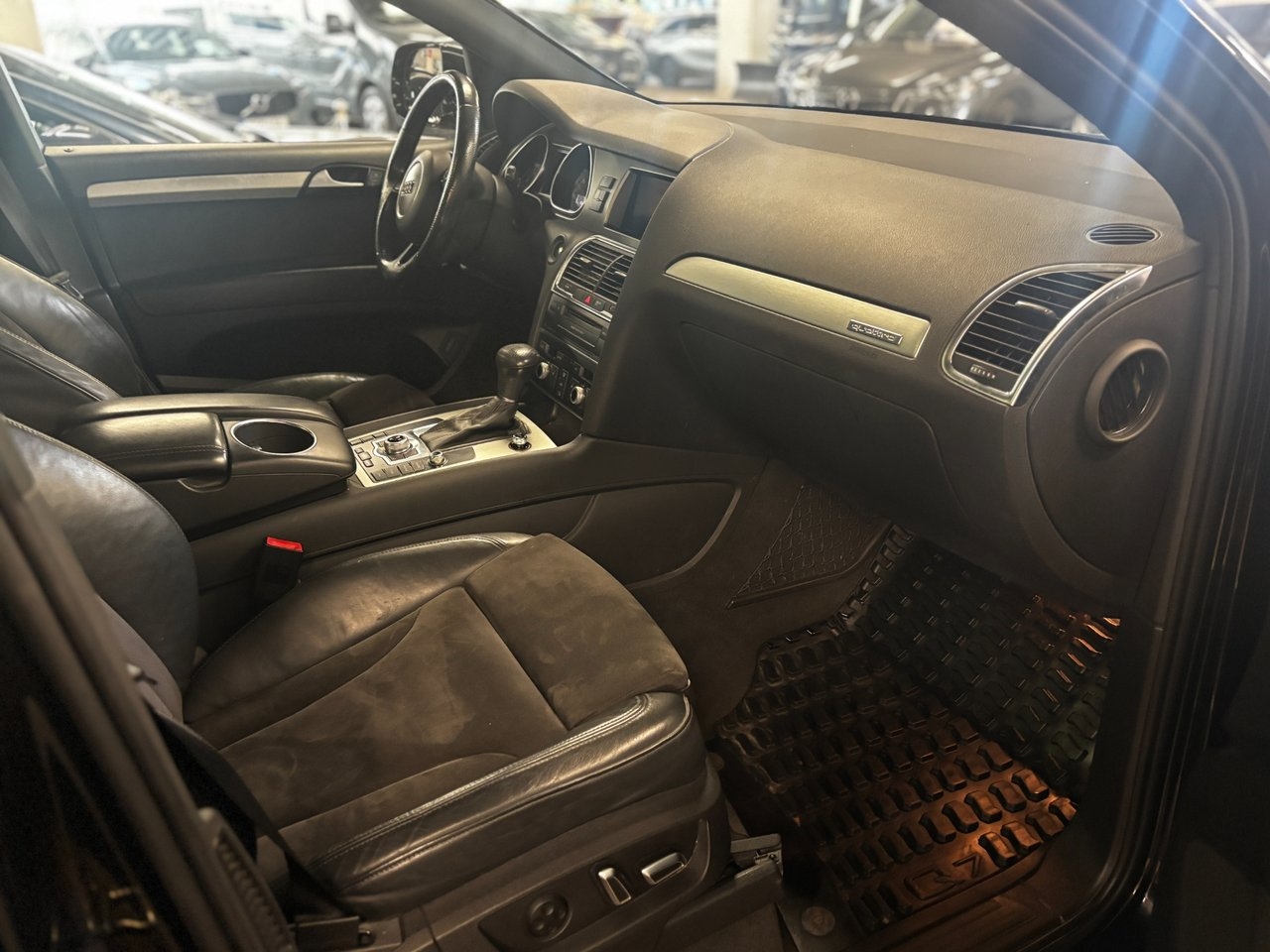 Audi Q7 2015, photo 7/9