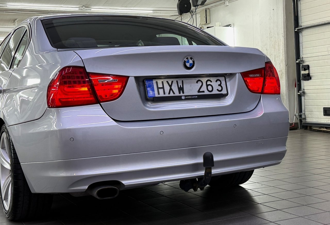 BMW 320 2009, bild 6/10
