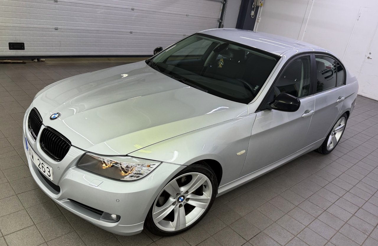 BMW 320 2009, bild 4/10