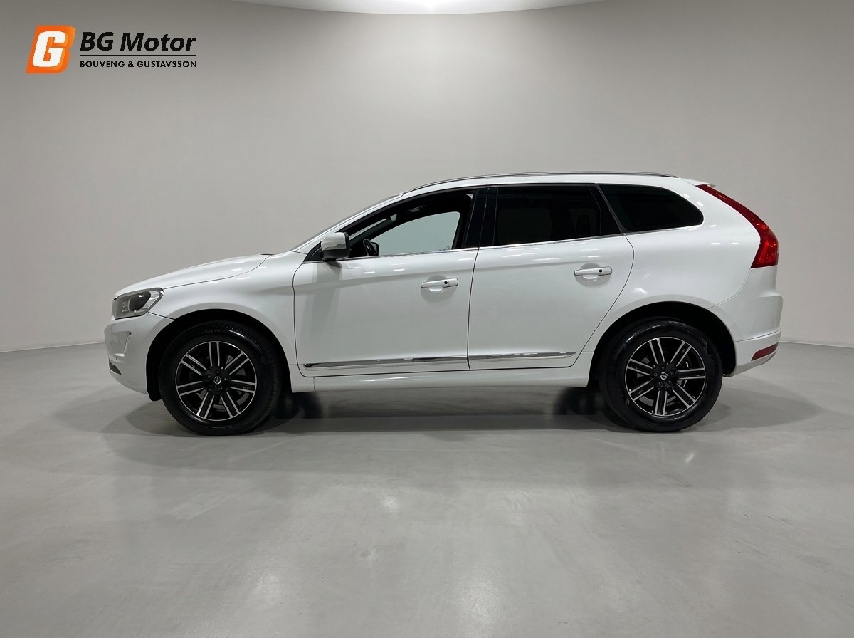 Volvo XC60 2017, kuva 3/10