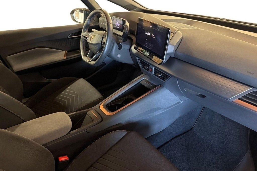 Cupra Born 58, 204hk 2024, photo 6/10
