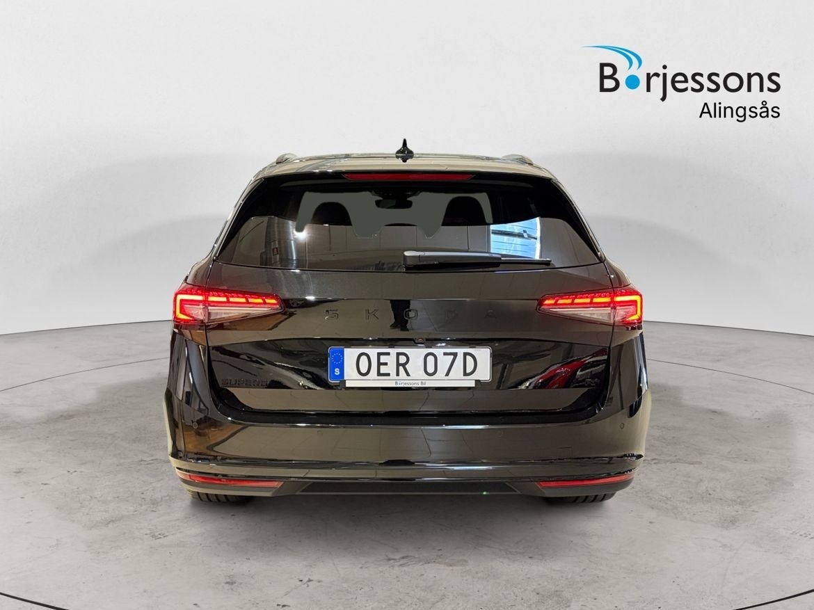 Skoda Superb 2026, bild 4/10