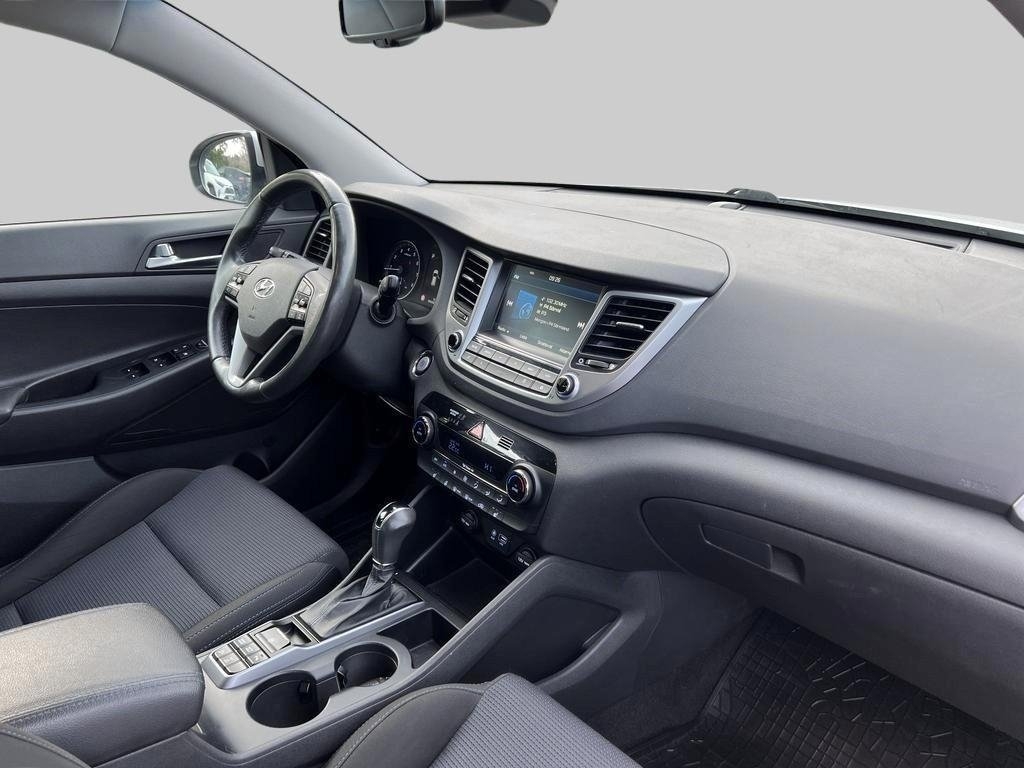 Hyundai Tucson 2016, bild 6/10