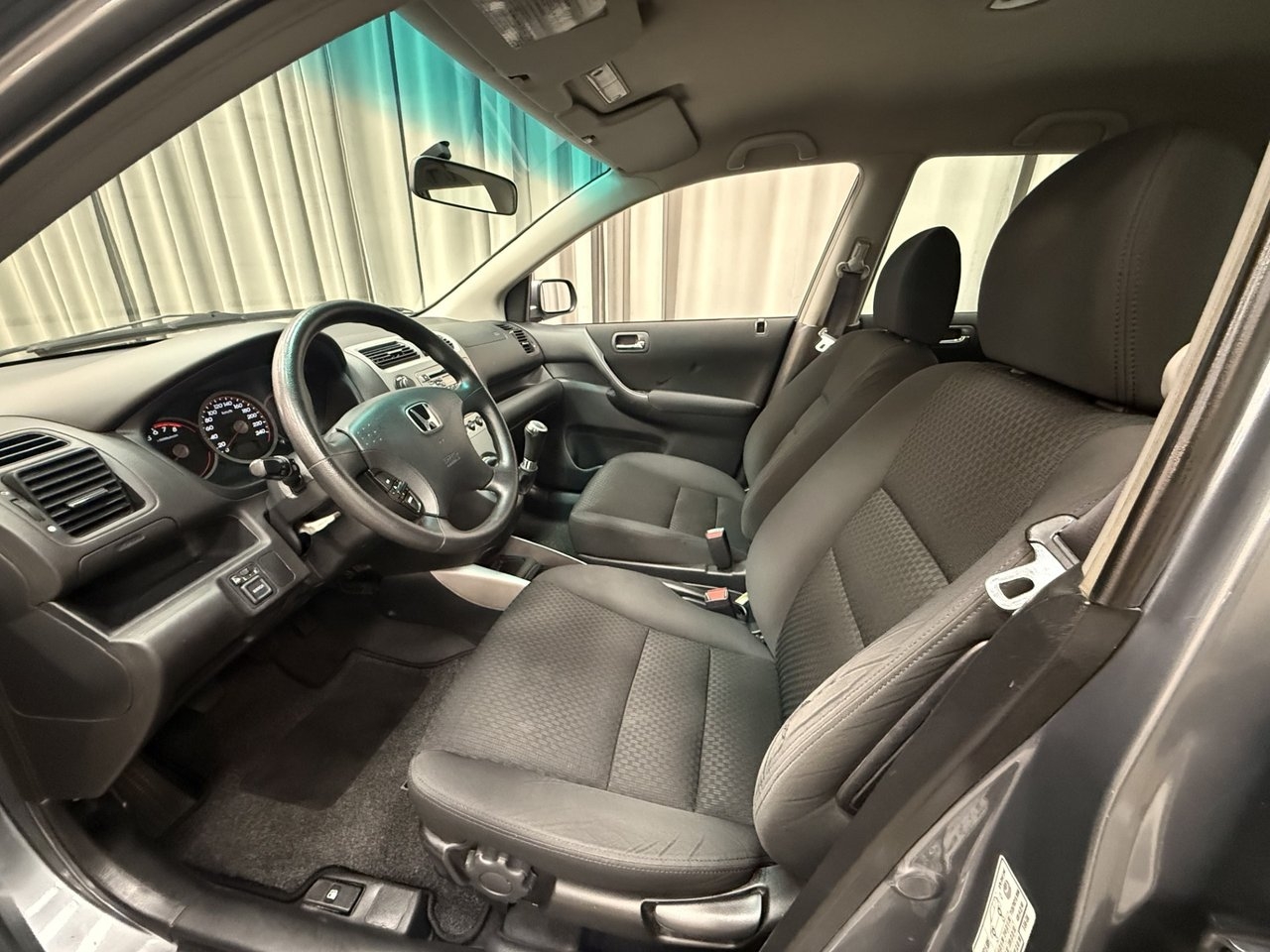 Honda Civic 2004, kuva 6/10